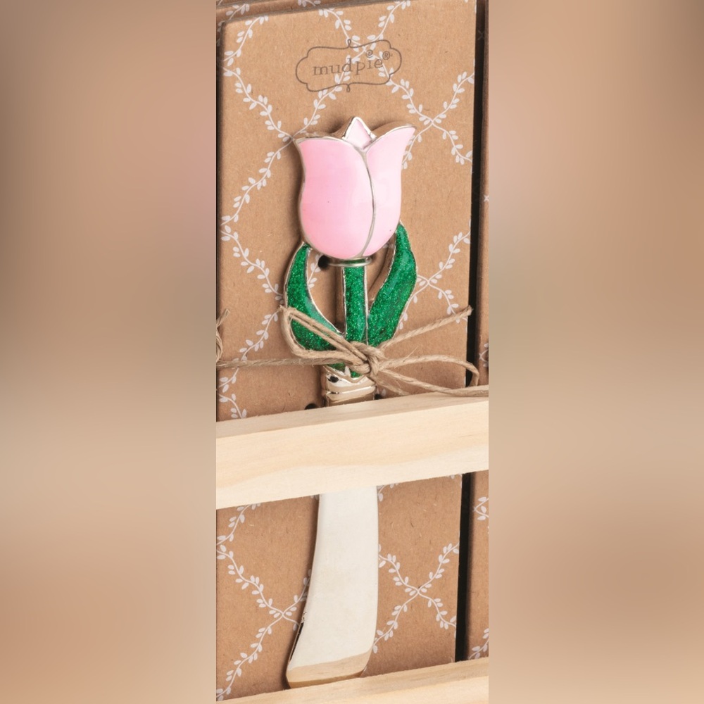 New Mud Pie Garden Tulip Spreader